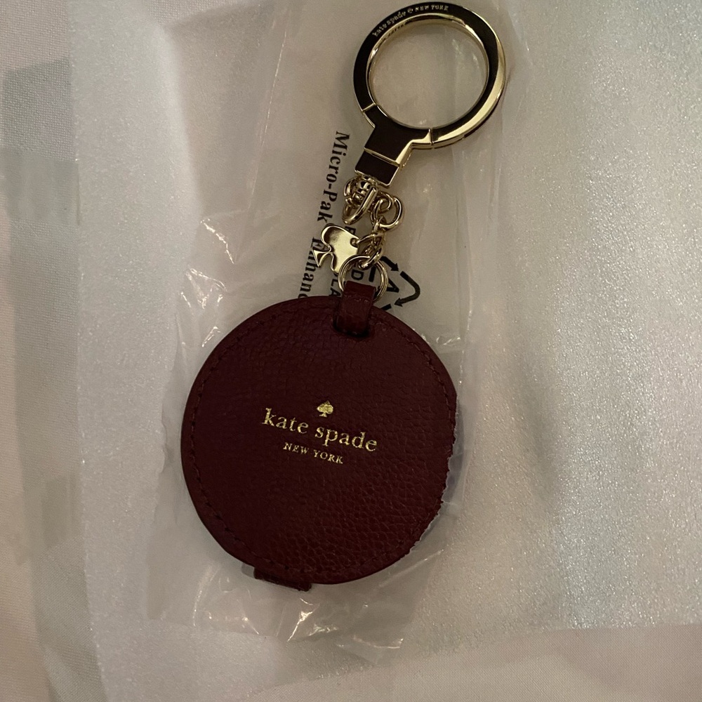 NWT Kate Spade Compact Mirror Leather Key Fob KeyChain in Blackcherry with bag